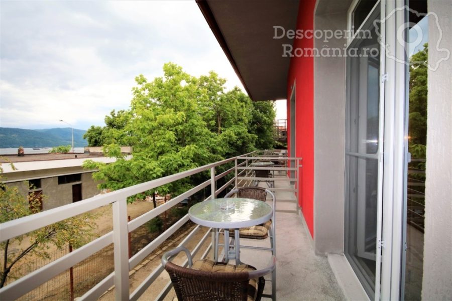 Cazare-la-Pensiunea-Aby-Sunrise-din-Orsova-Mehedinti-Cazanele-Dunarii-Oltenia-DescoperimRomania-82-900x600 Cazare la Pensiunea Aby Sunrise din Orsova - Mehedinti - Cazanele Dunarii - Oltenia - DescoperimRomania (82)