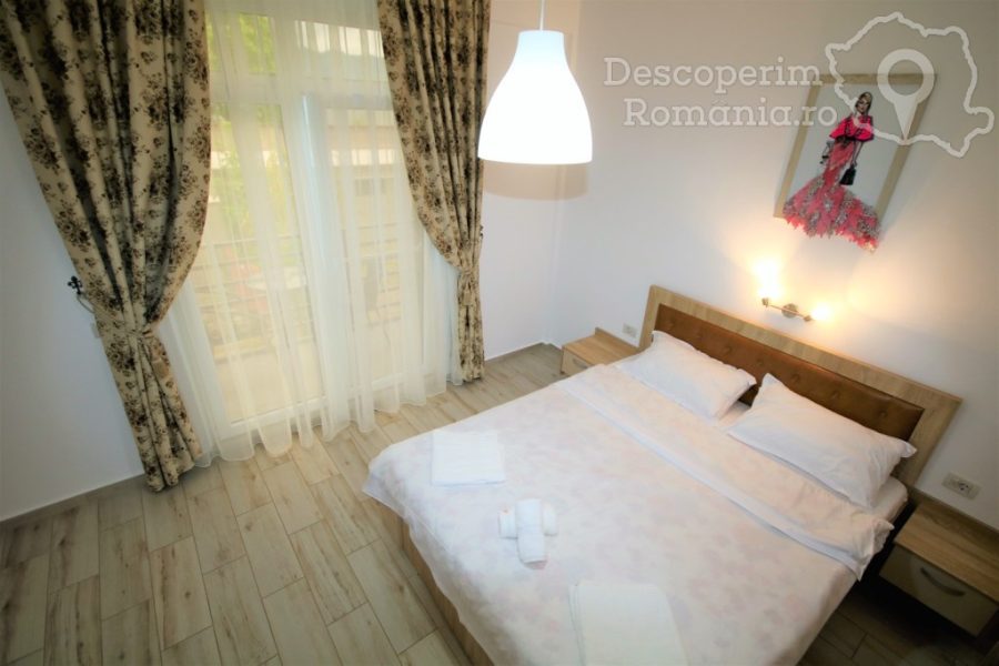 Cazare-la-Pensiunea-Aby-Sunrise-din-Orsova-Mehedinti-Cazanele-Dunarii-Oltenia-DescoperimRomania-89-900x600 Cazare la Pensiunea Aby Sunrise din Orsova - Mehedinti - Cazanele Dunarii - Oltenia - DescoperimRomania (89)