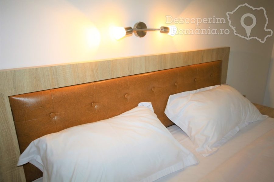 Cazare-la-Pensiunea-Aby-Sunrise-din-Orsova-Mehedinti-Cazanele-Dunarii-Oltenia-DescoperimRomania-93-900x600 Cazare la Pensiunea Aby Sunrise din Orsova - Mehedinti - Cazanele Dunarii - Oltenia - DescoperimRomania (93)