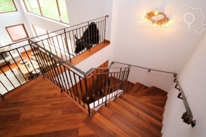 Cazare-la-Conacul-Domnitei-din-Polovragi-Oltenia-DescoperimRomania-23-300x200 Cazare la Conacul Domnitei din Polovragi - Oltenia - DescoperimRomania (23)