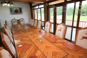 Cazare-la-Conacul-Domnitei-din-Polovragi-Oltenia-DescoperimRomania-69-300x200 Cazare la Conacul Domnitei din Polovragi - Oltenia - DescoperimRomania (69)