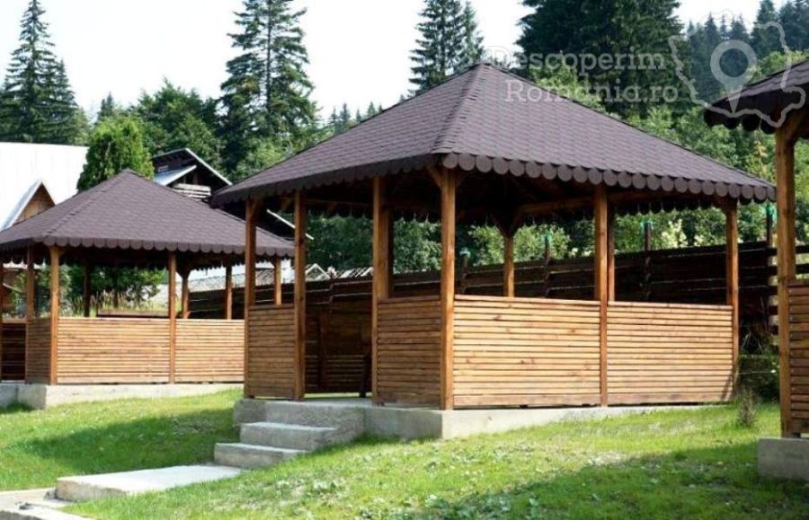 Cazare-la-Pensiunea-Maya-House-din-Predeal-Valea-Prahovei-DescoperimRomania-5-900x579 Cazare la Pensiunea Maya House din Predeal - Valea Prahovei - DescoperimRomania (5)