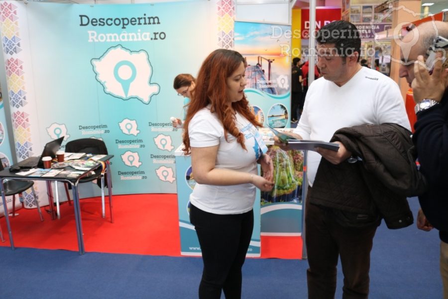 DescoperimRomania.ro-la-Targul-de-Turism-–-Cel-mai-mare-eveniment-din-Romania-dedicat-industriei-turismului-3-900x600 DescoperimRomania.ro la Targul de Turism – Cel mai mare eveniment din Romania dedicat industriei turismului (3)