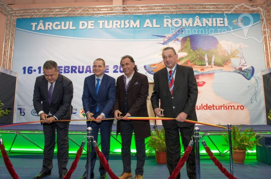 Targul-de-Turism-–-Cel-mai-mare-eveniment-din-Romania-dedicat-industriei-turismului-1-1-900x596 Targul de Turism – Cel mai mare eveniment din Romania dedicat industriei turismului (1)