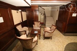 Cazare-la-Hotel-Carmen-din-Predeal-Valea-Prahovei-DescoperimRomania-19-300x200 Cazare la Hotel Carmen din Predeal - Valea Prahovei - DescoperimRomania (19)