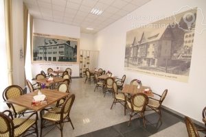 Cazare-la-Hotel-Carmen-din-Predeal-Valea-Prahovei-DescoperimRomania-27-300x200 Cazare la Hotel Carmen din Predeal - Valea Prahovei - DescoperimRomania (27)