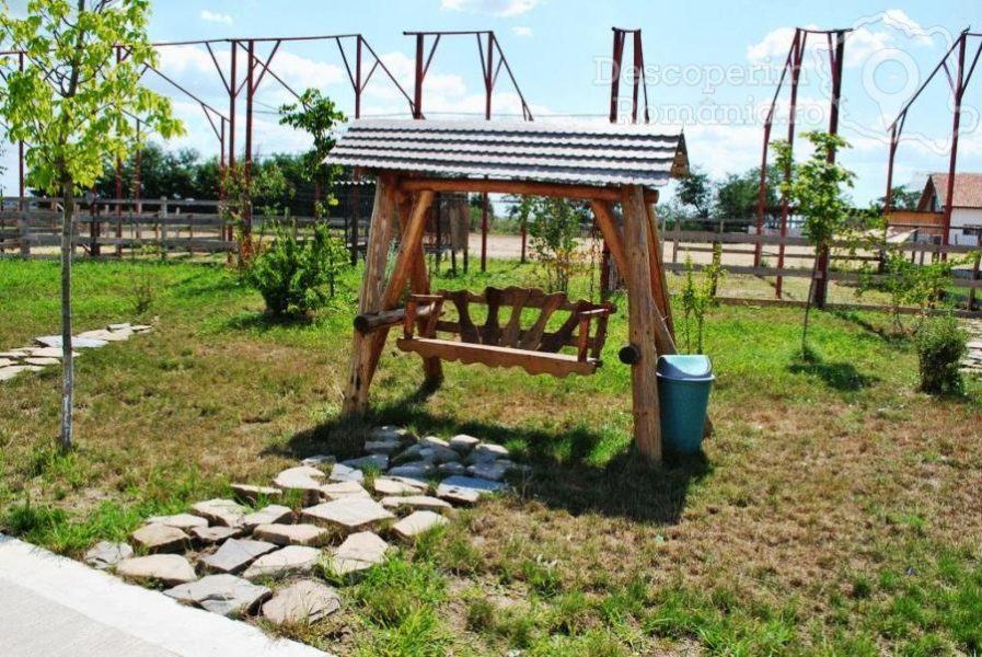 Cazare-la-Insieme-Grand-Resort-din-Pitaru-Bucuresti-si-imprejurimi-DescoperimRomania-32-897x600 Cazare la Insieme Grand Resort din Pitaru - Bucuresti si imprejurimi - DescoperimRomania (32)
