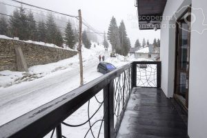 Cazare-la-Pensiunea-PGM-SpaLounge-din-Ranca-Transalpina-DescoperimRomania-44-300x200 Cazare la Pensiunea PGM Spa&Lounge din Ranca - Transalpina - DescoperimRomania (44)