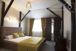 Cazare-la-Pensiunea-PGM-SpaLounge-din-Ranca-Transalpina-DescoperimRomania-7-300x200 Cazare la Pensiunea PGM Spa&Lounge din Ranca - Transalpina - DescoperimRomania (7)
