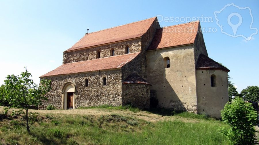 Cetatea-Cisnadioarei-DescoperimRomania.ro_-900x505 Cetatea Cisnadioarei - DescoperimRomania.ro