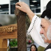 Simbolistica precreștină sau taina cioplitului în lemn cu meșterul Nicolae Rorau