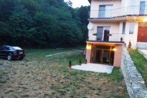 Cazare-la-Casa-Patryk-din-Orsova-Cazanele-Dunarii-DescoperimRomania-19-300x200 Cazare la Casa Patryk din Orsova - Cazanele Dunarii - DescoperimRomania (19)