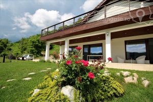 Cazare-la-DuoBlanc-Villa-din-Dubova-Cazanele-Dunarii-DescoperimRomania-24-300x200 Cazare la DuoBlanc Villa din Dubova - Cazanele Dunarii - DescoperimRomania (24)