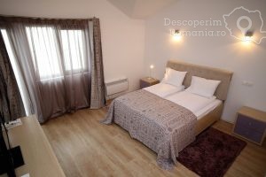 Cazare-la-DuoBlanc-Villa-din-Dubova-Cazanele-Dunarii-DescoperimRomania-69-300x200 Cazare la DuoBlanc Villa din Dubova - Cazanele Dunarii - DescoperimRomania (69)