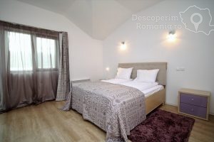 Cazare-la-DuoBlanc-Villa-din-Dubova-Cazanele-Dunarii-DescoperimRomania-70-300x200 Cazare la DuoBlanc Villa din Dubova - Cazanele Dunarii - DescoperimRomania (70)