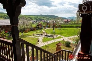 Cazare-la-Pensiunea-Casa-Denisa-din-Sieu-Maramures-DescoperimRomania-22-300x199 Cazare la Pensiunea Casa Denisa din Sieu - Maramures- DescoperimRomania (22)