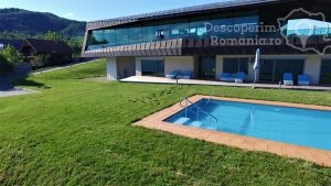 Cazare-la-Villa-Daphna-din-Eselnita-Cazanele-Dunarii-DescoperimRomania-17-300x169 Cazare la Villa Daphna din Eselnita - Cazanele Dunarii - DescoperimRomania (17)