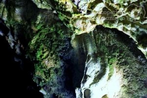 Cheile-oltetului-si-Pestra-Polovragi-miracol-in-inima-muntilor-DescoperimRomania-54-300x200 Cheile oltetului si Pestra Polovragi - miracol in inima muntilor- DescoperimRomania (54)