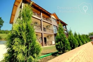 Muataciosul-Dunarii-din-Eselnita-Cazare-Eselnita-Cazare-Cazanele-Dunarii-DescoperimRomania-38-300x200 Muataciosul Dunarii din Eselnita - Cazare Eselnita - Cazare Cazanele Dunarii - DescoperimRomania (38)