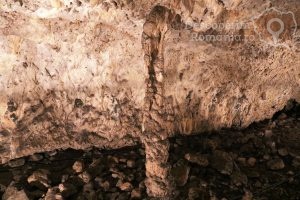Pestera-Muierii-Cea-mai-vizitata-pestera-Cazare-Oltenia-Atractii-Oltenia-DescoperimRomania.ro-13-300x200 Pestera Muierii - Cea mai vizitata pestera - Cazare Oltenia - Atractii Oltenia - DescoperimRomania.ro (13)