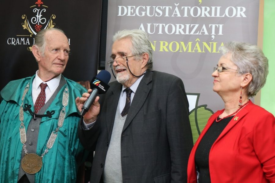 Deschidere-oficiala-VINVEST-Timisoara-Foto-Claudiu-Vatau-7-900x600 Deschidere oficiala VINVEST Timisoara - Foto Claudiu Vatau (7)