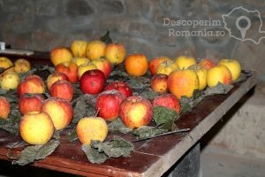 Descoperim-Covasna-Tradiții-și-bruschete-românești-121-300x200 Descoperim Covasna - Tradiții și bruschete românești (121)