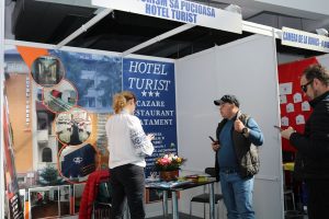 Targul-de-Turism-al-Olteniei-Prietenie-TurismFamilie-DescoperimRomania-32-min-300x200 Targul de Turism al Olteniei - Prietenie TurismFamilie - DescoperimRomania (32)-min