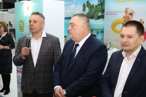 Targul-de-Turism-al-Olteniei-Prietenie-TurismFamilie-DescoperimRomania-39-min-300x200 Targul de Turism al Olteniei - Prietenie TurismFamilie - DescoperimRomania (39)-min