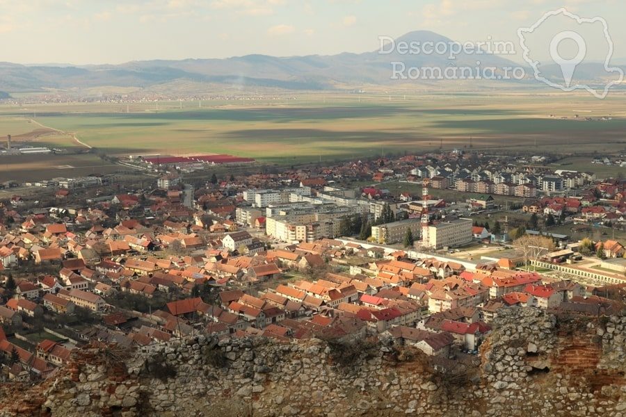 Cetatea-Râșnov-–-Falnic-supraveghtor-al-Râșnovului-DescoperimRomania-35--5x100 Cetatea Râșnov – Falnic supraveghtor al Râșnovului