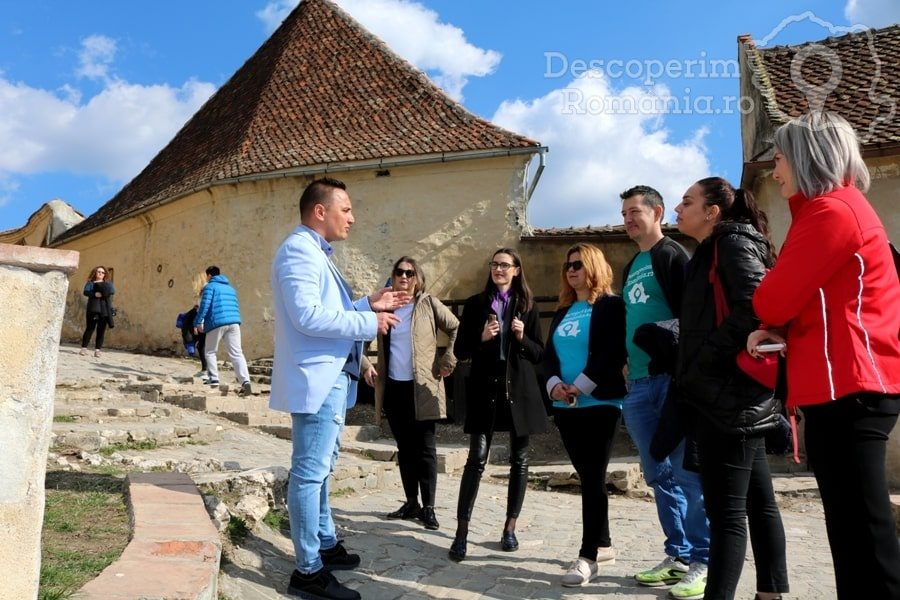 Cetatea-Râșnov-–-Falnic-supraveghtor-al-Râșnovului-DescoperimRomania-48--5x100 Cetatea Râșnov – Falnic supraveghtor al Râșnovului