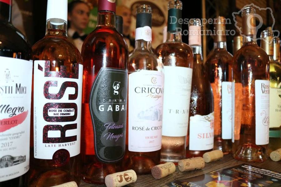 Degustare-specială-într-un-regal-al-vinurilor-prezente-la-VINVEST-2019-12-900x600 Degustare specială, într-un regal al vinurilor prezente la VINVEST 2019 (12)