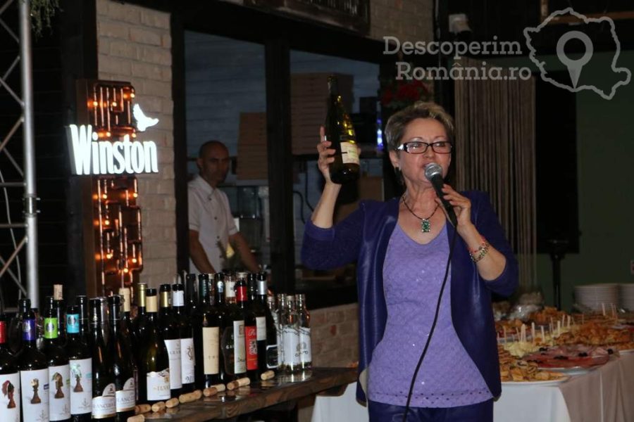 Degustare-specială-într-un-regal-al-vinurilor-prezente-la-VINVEST-2019-27-900x600 Degustare specială, într-un regal al vinurilor prezente la VINVEST 2019 (27)