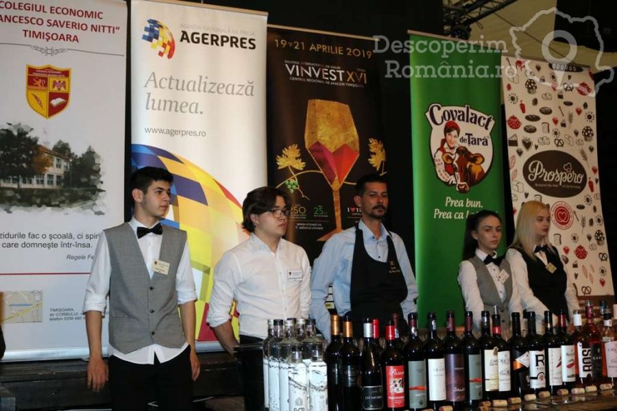 Degustare-specială-într-un-regal-al-vinurilor-prezente-la-VINVEST-2019-29-900x600 Degustare specială, într-un regal al vinurilor prezente la VINVEST 2019 (29)