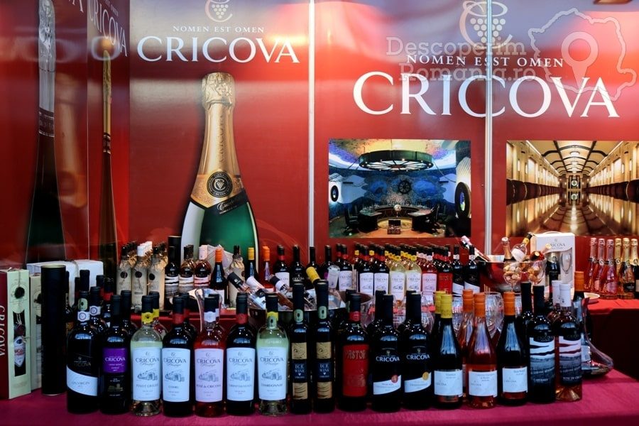 VINVEST Degustări speciale și vinuri produse la Muntele Athos – DescoperimRomania (5)