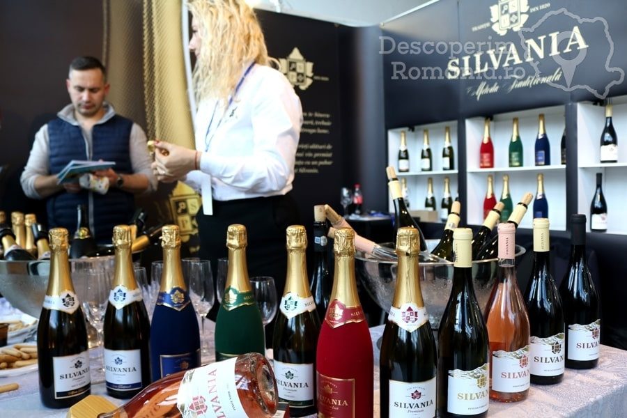 VINVEST Degustări speciale și vinuri produse la Muntele Athos – DescoperimRomania (7)