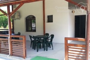 Cazare-la-Casa-Sarti-din-Eselnita-Cazare-Eselnitia-Cazare-Cazanele-Dunarii-DescoperimRomania-62-300x200 Cazare la Casa Sarti din Eselnita - Cazare Eselnitia - Cazare Cazanele Dunarii - DescoperimRomania (62)