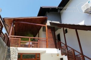 Cazare-la-Casa-Sarti-din-Eselnita-Cazare-Eselnitia-Cazare-Cazanele-Dunarii-DescoperimRomania-7-300x200 Cazare la Casa Sarti din Eselnita - Cazare Eselnitia - Cazare Cazanele Dunarii - DescoperimRomania (7)