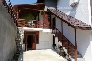 Cazare-la-Casa-Sarti-din-Eselnita-Cazare-Eselnitia-Cazare-Cazanele-Dunarii-DescoperimRomania-73-300x200 Cazare la Casa Sarti din Eselnita - Cazare Eselnitia - Cazare Cazanele Dunarii - DescoperimRomania (73)