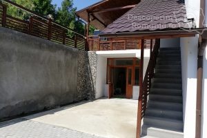 Cazare-la-Casa-Sarti-din-Eselnita-Cazare-Eselnitia-Cazare-Cazanele-Dunarii-DescoperimRomania-74-300x200 Cazare la Casa Sarti din Eselnita - Cazare Eselnitia - Cazare Cazanele Dunarii - DescoperimRomania (74)