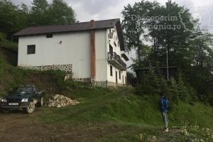 Cazare-la-Pensiunea-Tirol-din-Parang-Cazare-Retezat-Parang-DescoperimRomania-3-300x200 Cazare la Pensiunea Tirol din Parang - Cazare Retezat - Parang - DescoperimRomania (3)