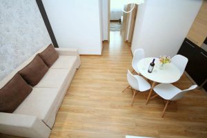 Cazare-la-Comfort-Apartments-Timisoara-Apartament-Clasic-Cazare-in-Timisoara-DescoperimRomania.ro-14-300x200 Cazare la Comfort Apartments Timisoara - Apartament Clasic - Cazare in Timisoara - DescoperimRomania.ro (14)