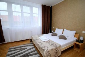 Cazare-la-Comfort-Apartments-Timisoara-Apartament-Clasic-Cazare-in-Timisoara-DescoperimRomania.ro-4-300x200 Cazare la Comfort Apartments Timisoara - Apartament Clasic - Cazare in Timisoara - DescoperimRomania.ro (4)