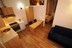 Cazare-la-Comfort-Apartments-Timisoara-Apartament-Coral-Cazare-in-Timisoara-DescoperimRomania.ro-19-1-300x200 Cazare la Comfort Apartments Timisoara - Apartament Coral - Cazare in Timisoara - DescoperimRomania.ro (19)