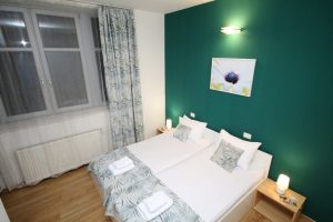 Cazare-la-Comfort-Apartments-Timisoara-Apartament-Lime-Cazare-in-Timisoara-DescoperimRomania.ro-12-300x200 Cazare la Comfort Apartments Timisoara - Apartament Lime - Cazare in Timisoara - DescoperimRomania.ro (12)