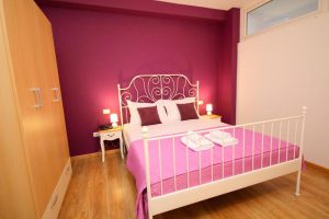 Cazare-la-Comfort-Apartments-Timisoara-Apartament-Spring-Cazare-in-Timisoara-DescoperimRomania.ro-20-300x200 Cazare la Comfort Apartments Timisoara - Apartament Spring - Cazare in Timisoara - DescoperimRomania.ro (20)