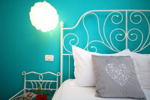 Cazare-la-Comfort-Apartments-Timisoara-Apartament-Turquoise-Cazare-in-Timisoara-DescoperimRomania.ro-21-300x200 Cazare la Comfort Apartments Timisoara - Apartament Turquoise - Cazare in Timisoara - DescoperimRomania.ro (21)