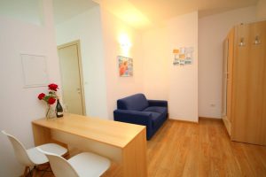 Cazare-la-Comfort-Apartments-Timisoara-Apartament-Turquoise-Cazare-in-Timisoara-DescoperimRomania.ro-34-300x200 Cazare la Comfort Apartments Timisoara - Apartament Turquoise - Cazare in Timisoara - DescoperimRomania.ro (34)