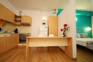 Cazare-la-Comfort-Apartments-Timisoara-Apartament-Turquoise-Cazare-in-Timisoara-DescoperimRomania.ro-39-300x200 Cazare la Comfort Apartments Timisoara - Apartament Turquoise - Cazare in Timisoara - DescoperimRomania.ro (39)