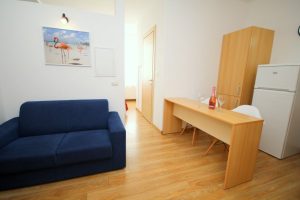 Cazare-la-Comfort-apartments-Timisoara-Apartament-Coral-Cazare-in-Timisoara-DescoperimRomania.ro-20-300x200 Cazare la Comfort apartments Timisoara - Apartament Coral - Cazare in Timisoara - DescoperimRomania.ro (20)