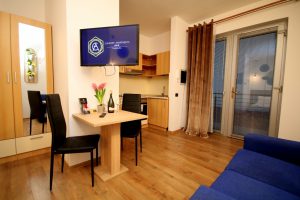 Cazare-la-Comfort-apartments-Timisoara-Apartament-Lotus-Cazare-in-Timisoara-DescoperimRomania.ro-21-300x200 Cazare la Comfort apartments Timisoara - Apartament Lotus - Cazare in Timisoara - DescoperimRomania.ro (21)